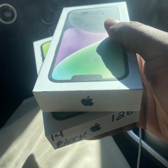 iPhone 14